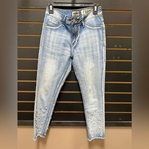 Denim Blvd Los Angeles Pearl & Rhinestone Embellished Jeans – Size 7